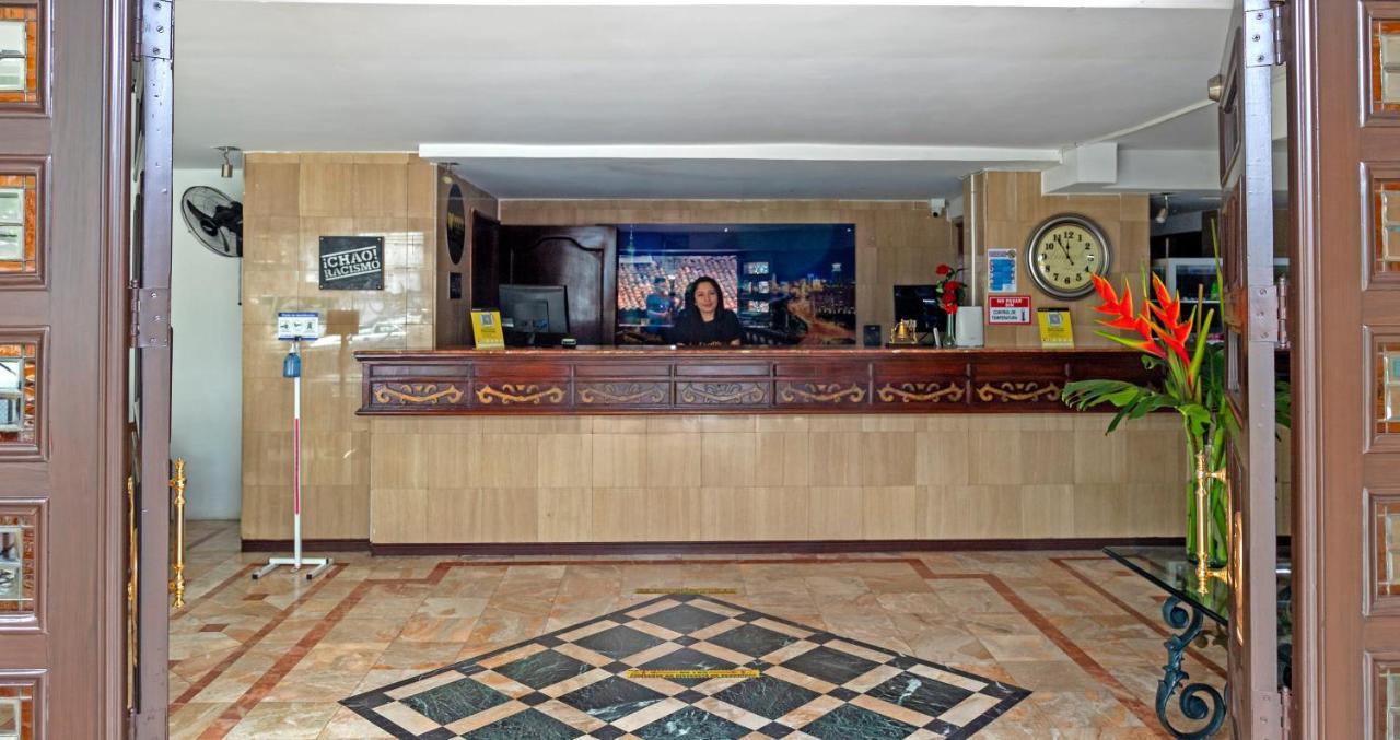 Hotel Windsor Plaza - Downtown Cali Buitenkant foto