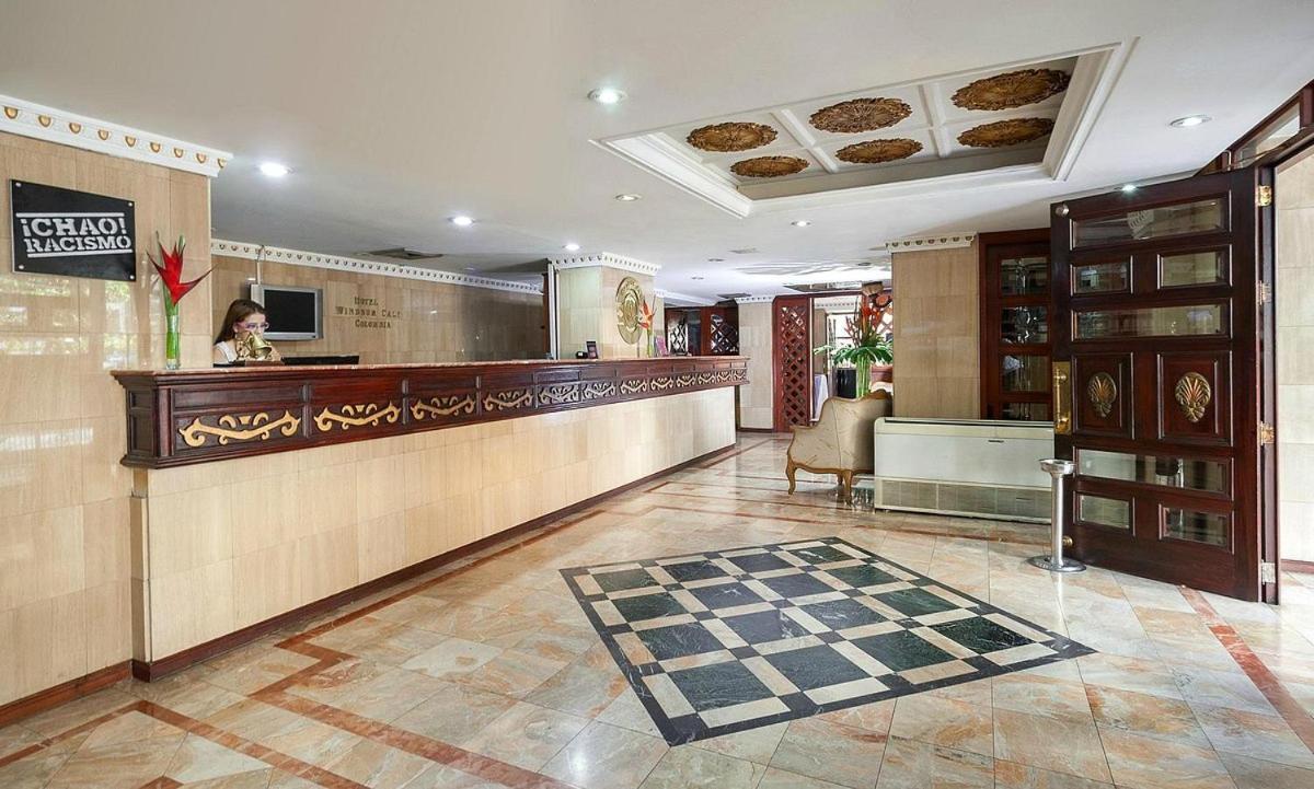 Hotel Windsor Plaza - Downtown Cali Buitenkant foto